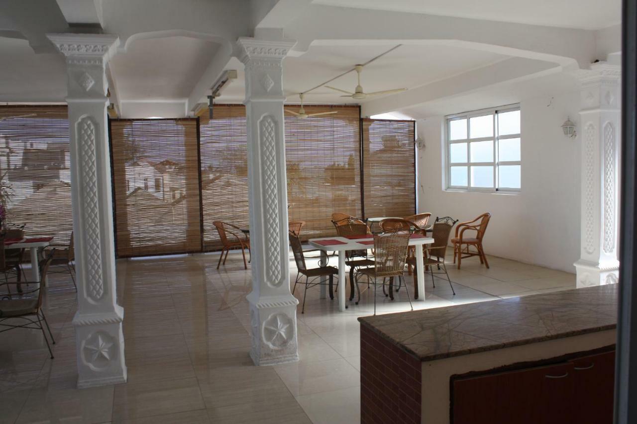 Residence Le Lotus Гранд Байе Екстериор снимка